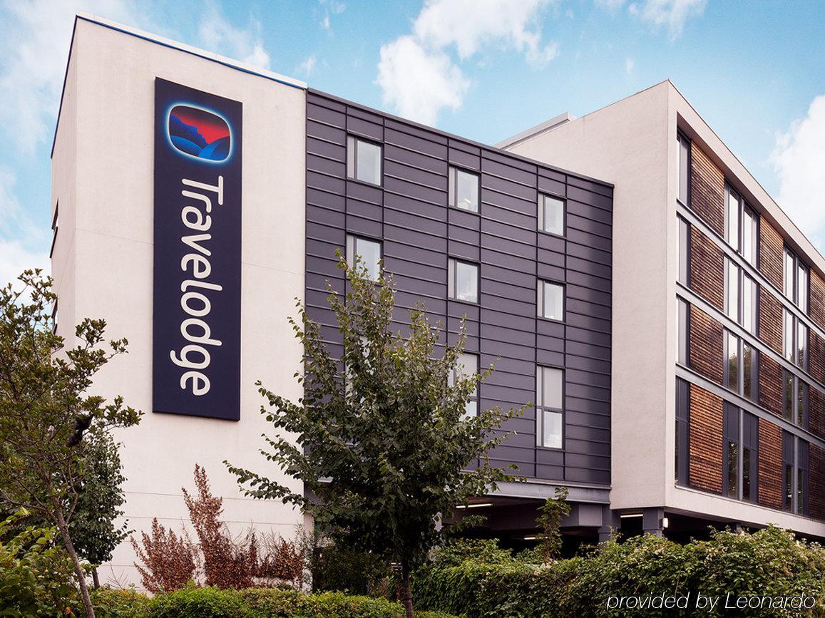 Ibis Budget London Heathrow Central Cranford Exteriör bild