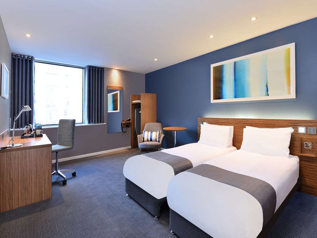 Ibis Budget London Heathrow Central Cranford Rum bild