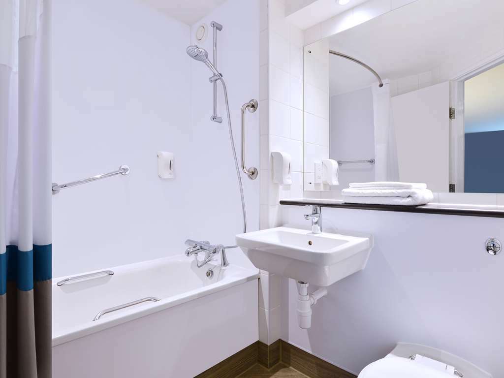 Ibis Budget London Heathrow Central Cranford Rum bild