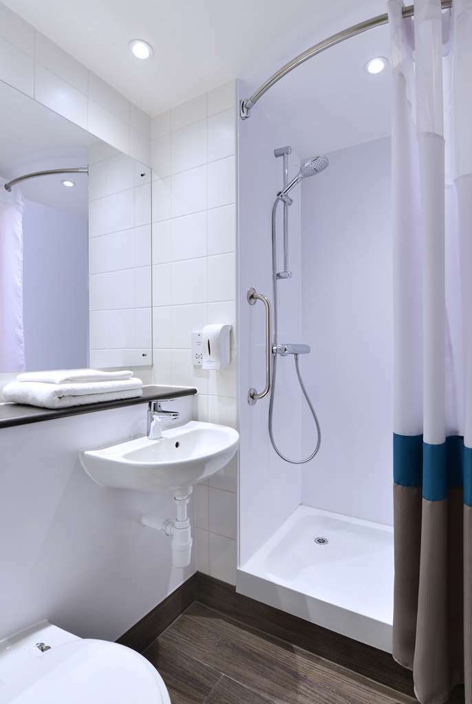 Ibis Budget London Heathrow Central Cranford Rum bild
