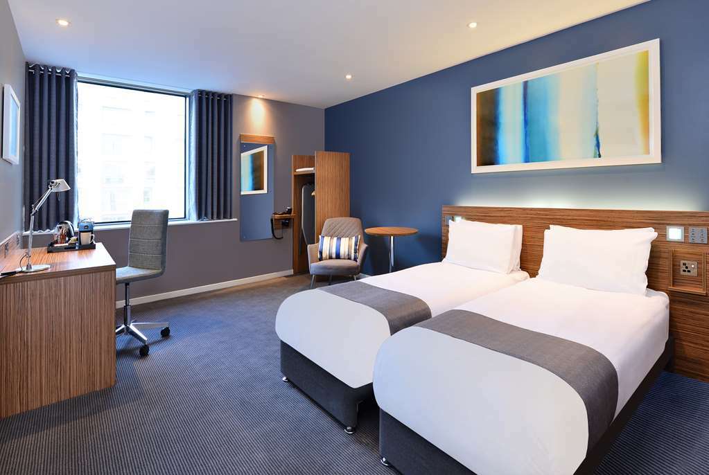 Ibis Budget London Heathrow Central Cranford Rum bild
